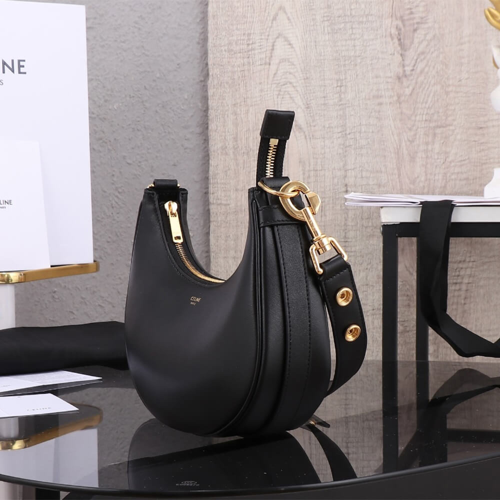 CAMILLE Medium Ava Shoulder Bag in Smooth Calfskin