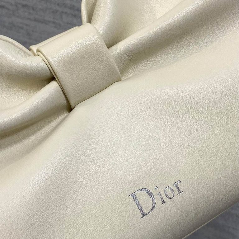Medium D10r Bow Bag