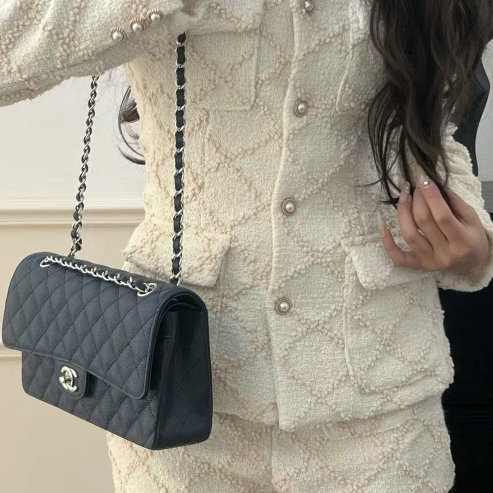 Ch**el Classic Flap Handbag(tax-free grade)